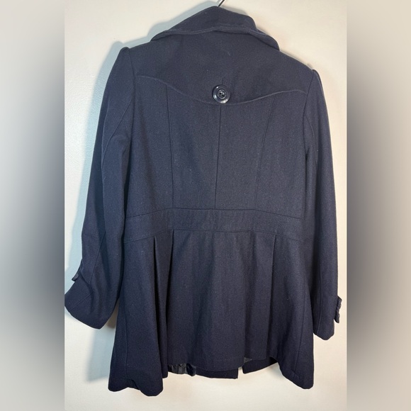 Chic Navy Double-Breasted Women's Trench Coat - Picture 3 of 14